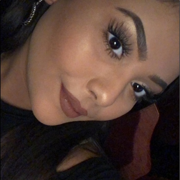 Meet your Posher, Raven - Picture 1 of 1